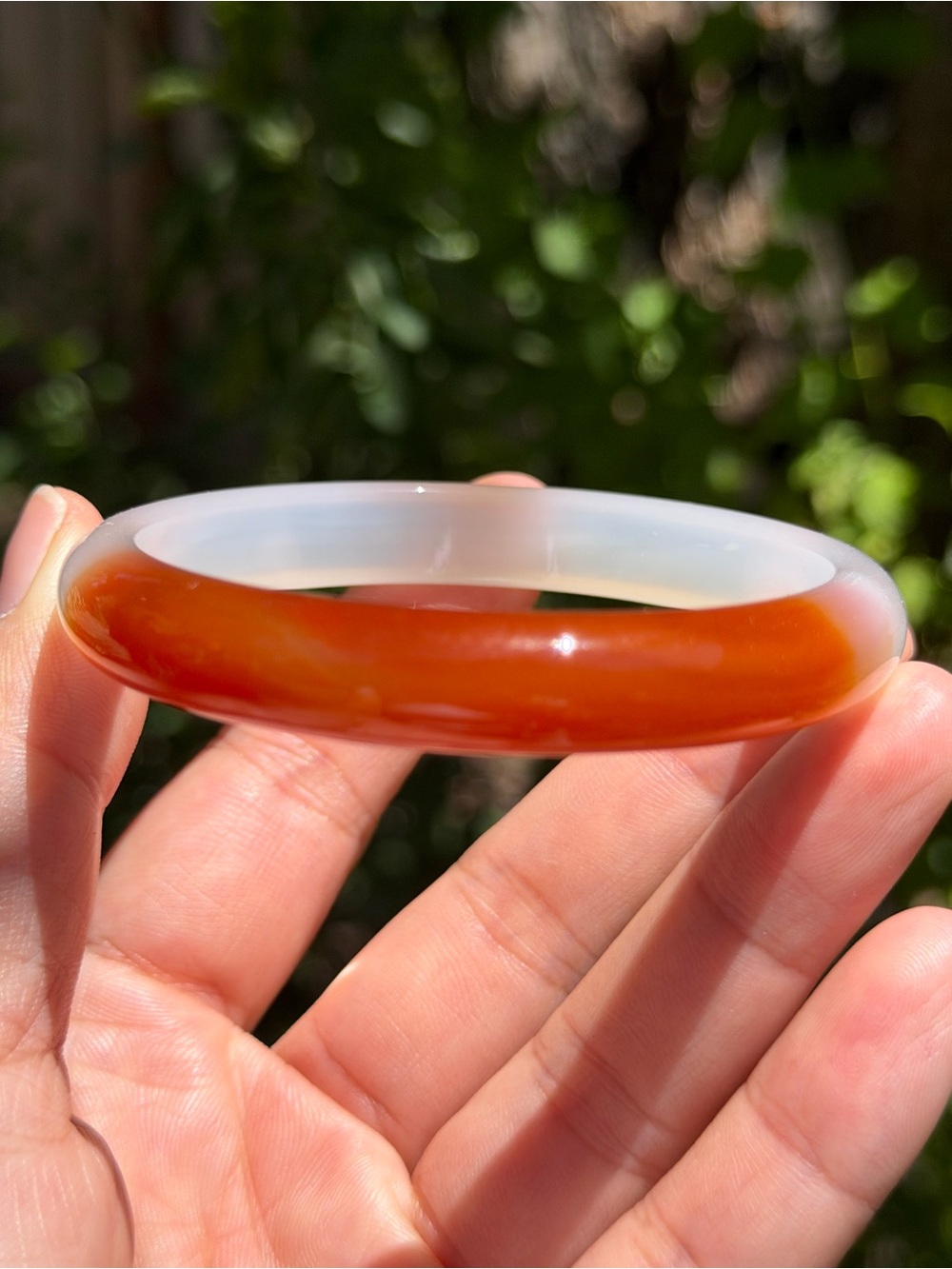 59.5mm inner diameter carnelian white agate bangle 1588‎